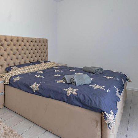 Aly Residence Braşov Esterno foto